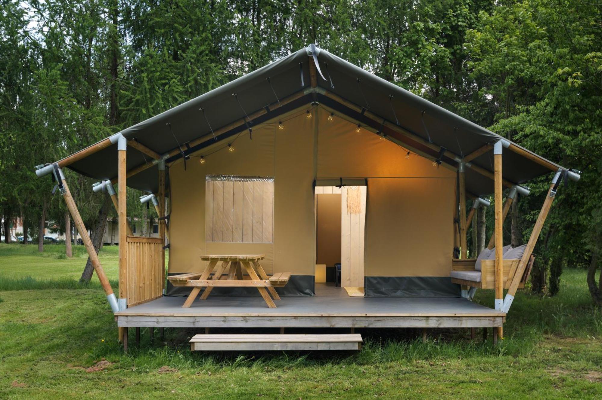 Camping 2000 Januv Dul Exterior foto