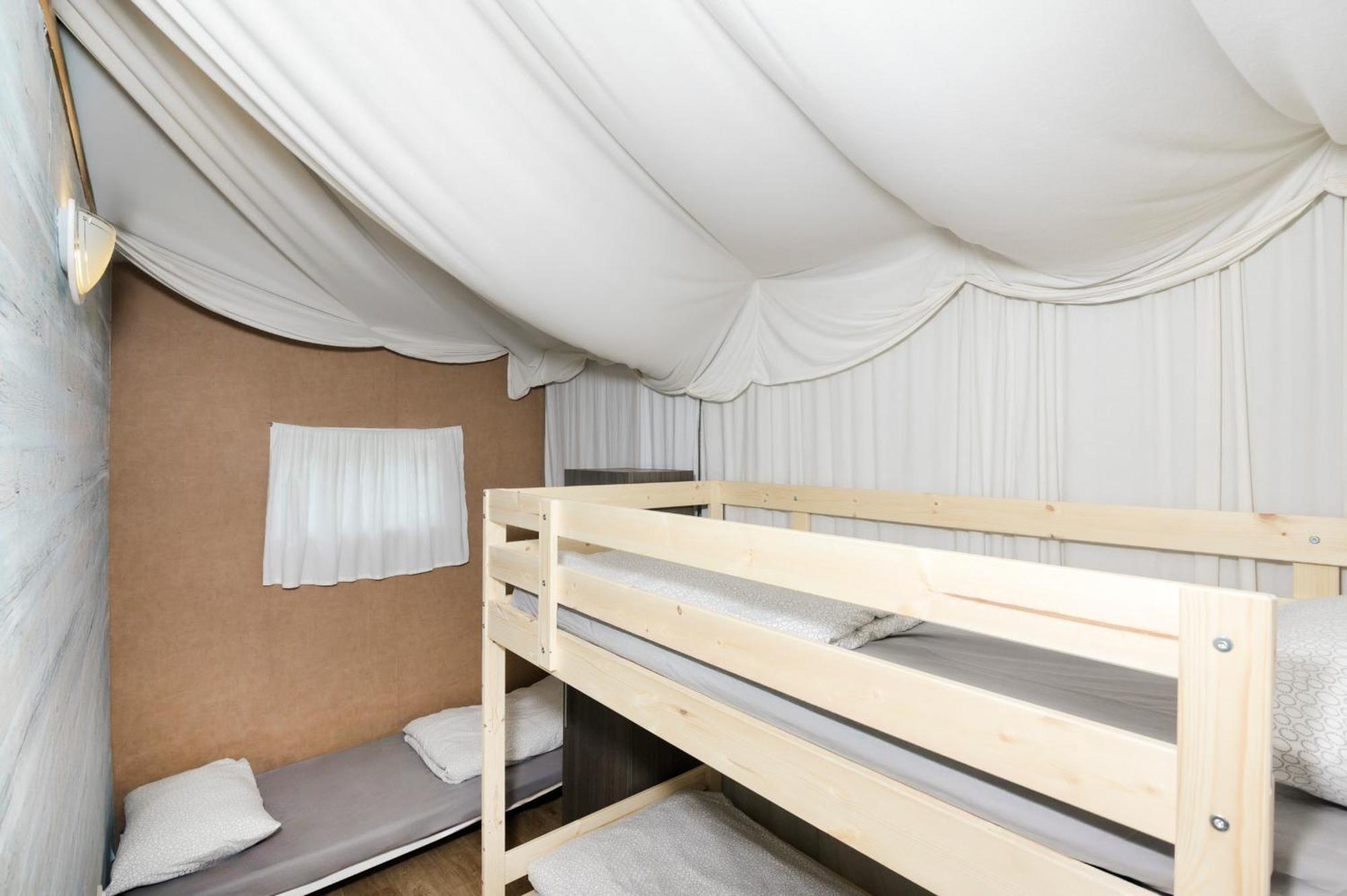 Camping 2000 Januv Dul Exterior foto